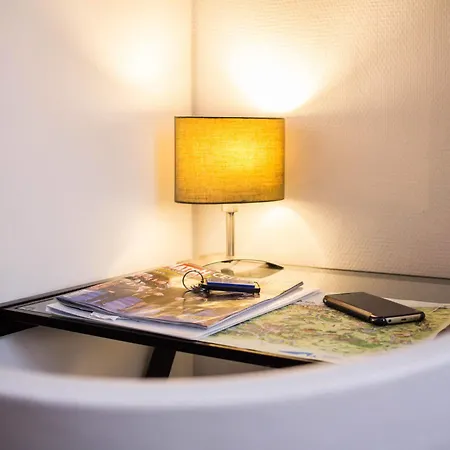 Sejour Fleuri Hotel 2*